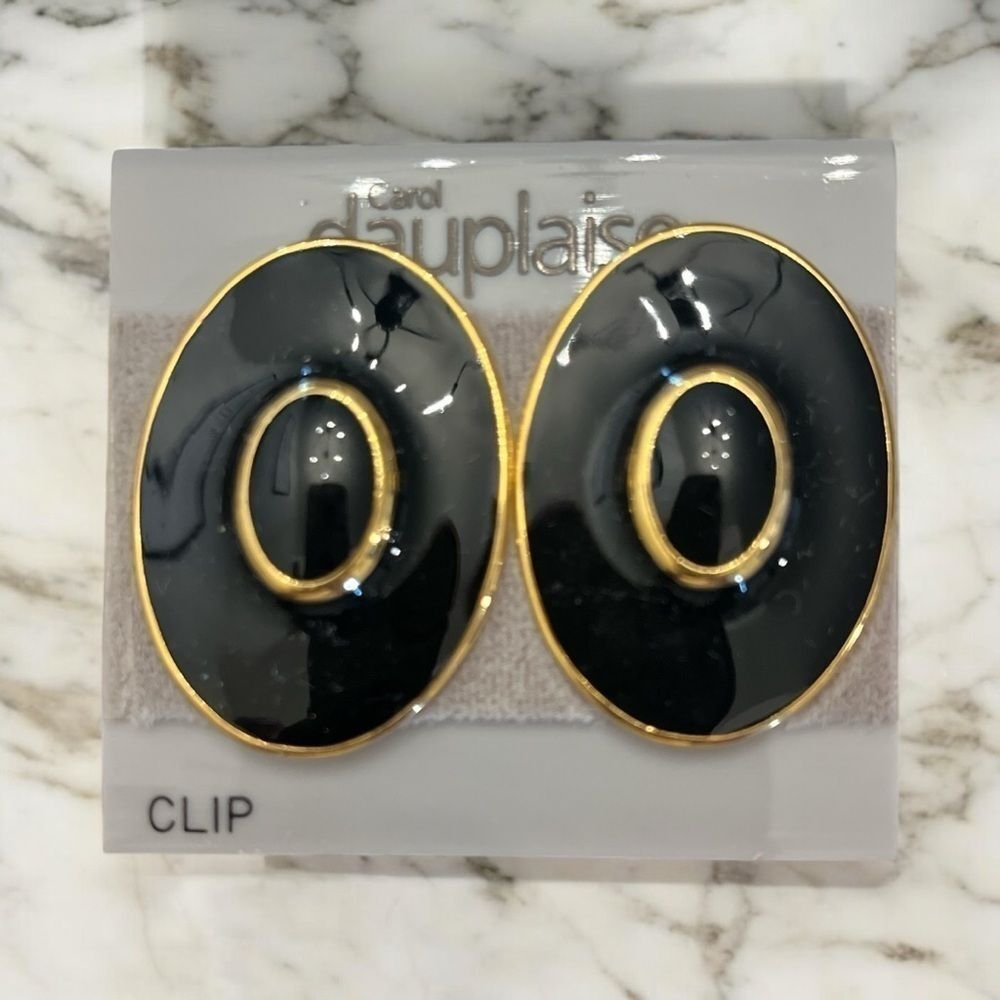 Carol Dauplaise NWT Oval Clip-On Earrings - Black and Gold -‎ Classic Timeless​